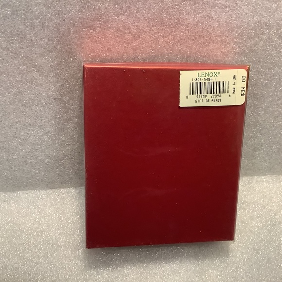 Lenox Porcelain Pierced Snowflake Christmas Ornament Santas Gift of Peace - Picture 7 of 7